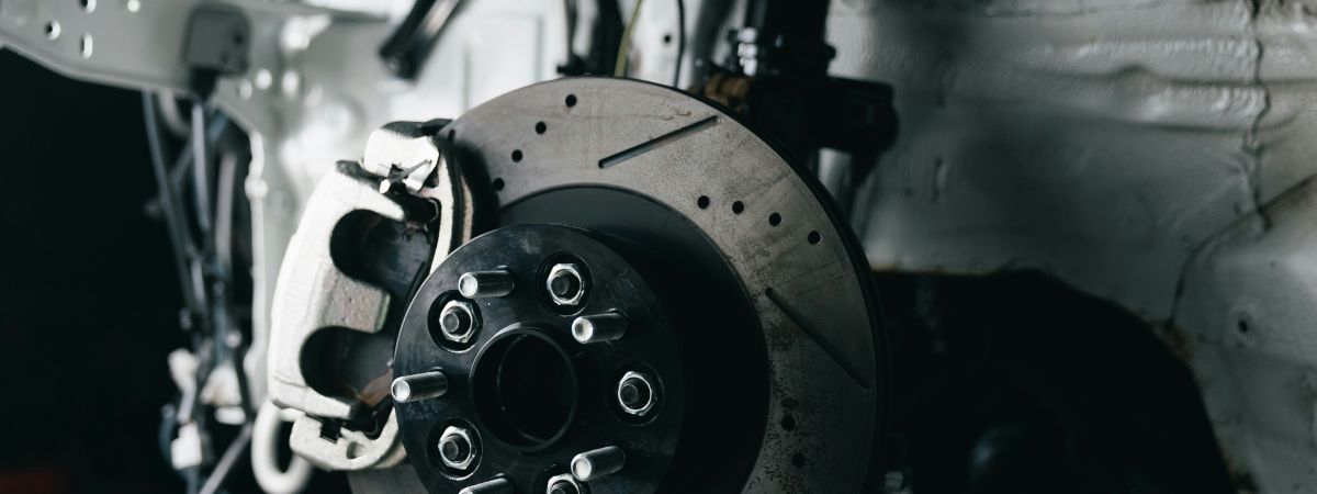 Volvo Fren ve Süspansiyon Servisi - Ayaz Oto Volvo Özel Servisi
